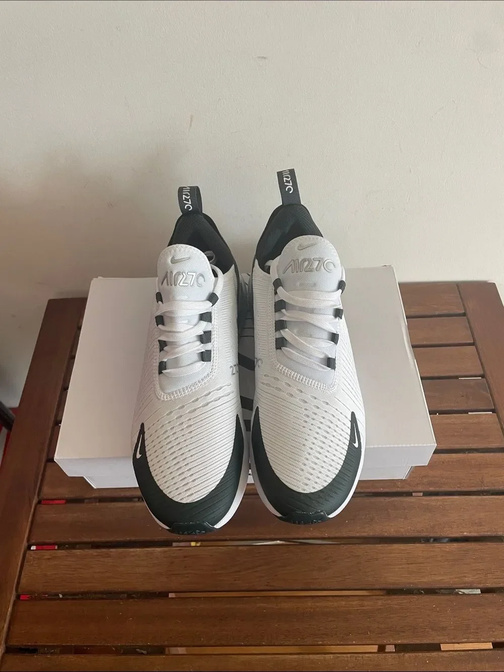 Nike Air Max 270 Metallic Silver Seaweed US Women Sz 9/UK6.5/EU40.5(IO7451-100)